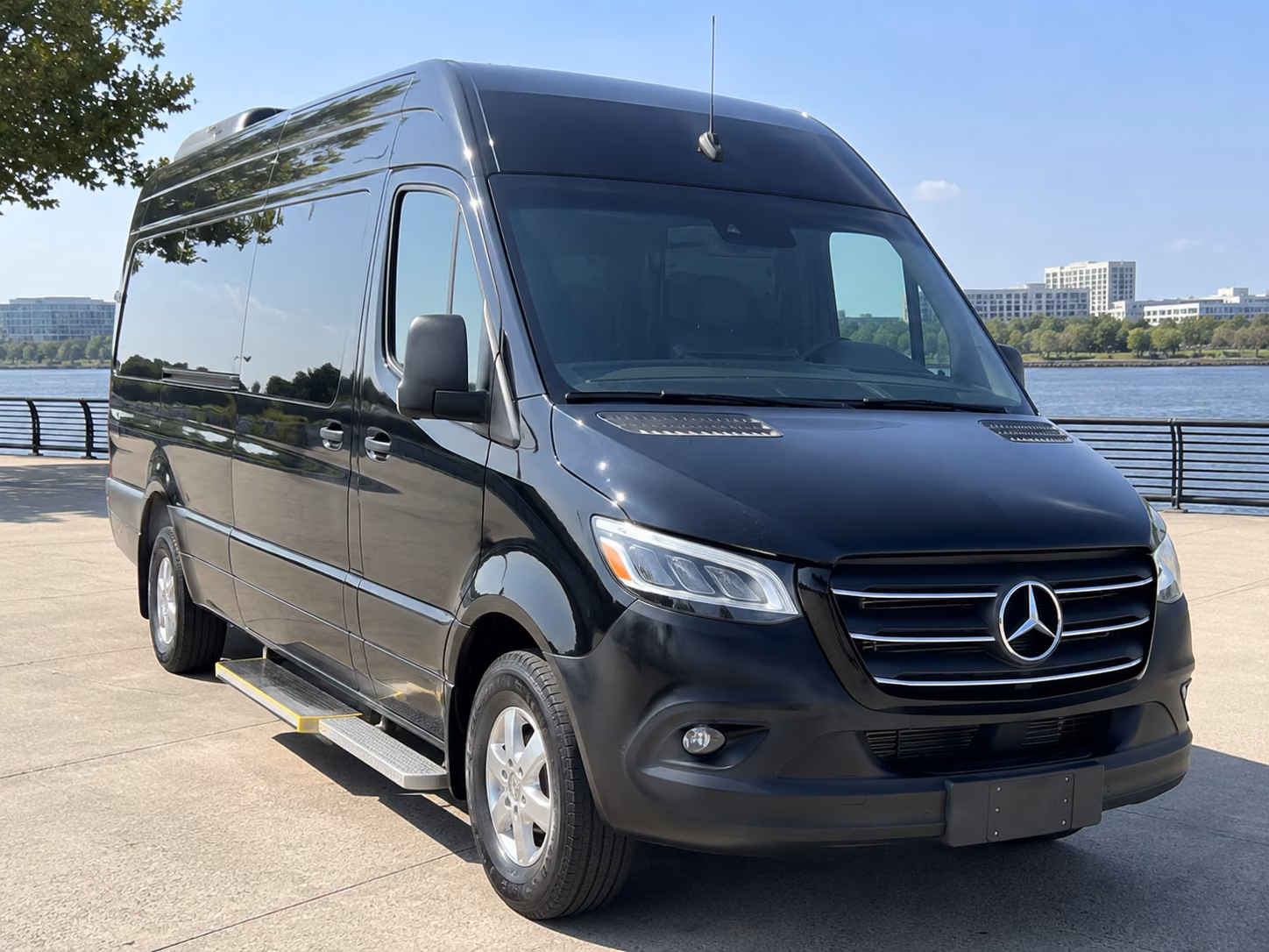 ontario sprinter van rentals for youth sports travel teams and tournament weekends